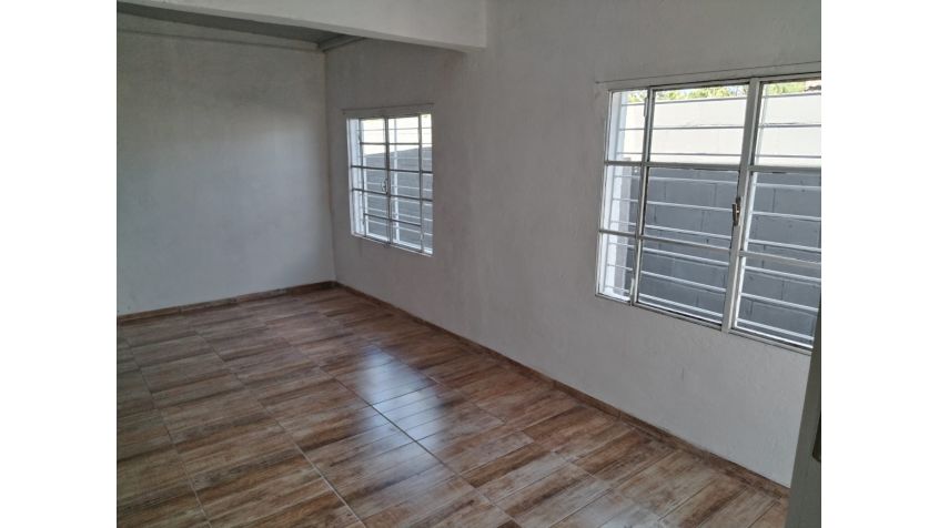 Imagen 5 Apartamento de 2 dormitorios, Rivera esquina Alzaibar