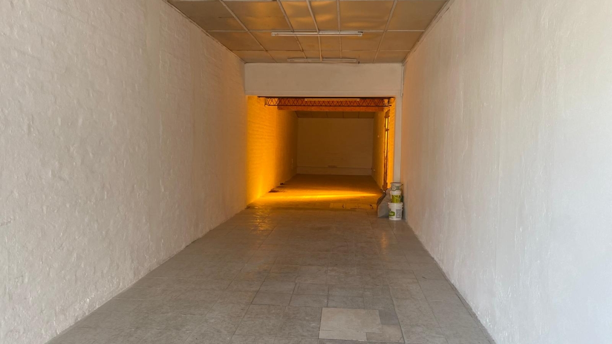 Imagen 2 Local comercial en calle Rincón