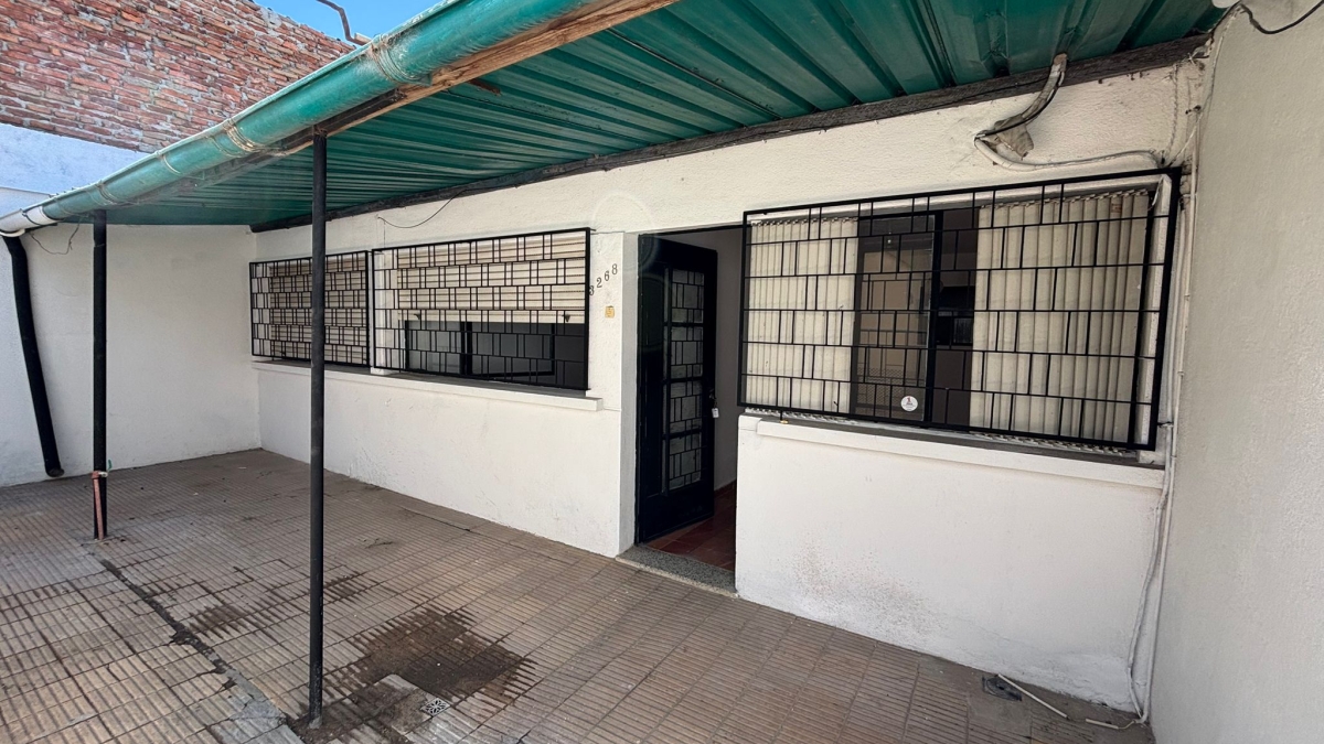 Imagen 2 Casa de 2 dormitorios al fondo.