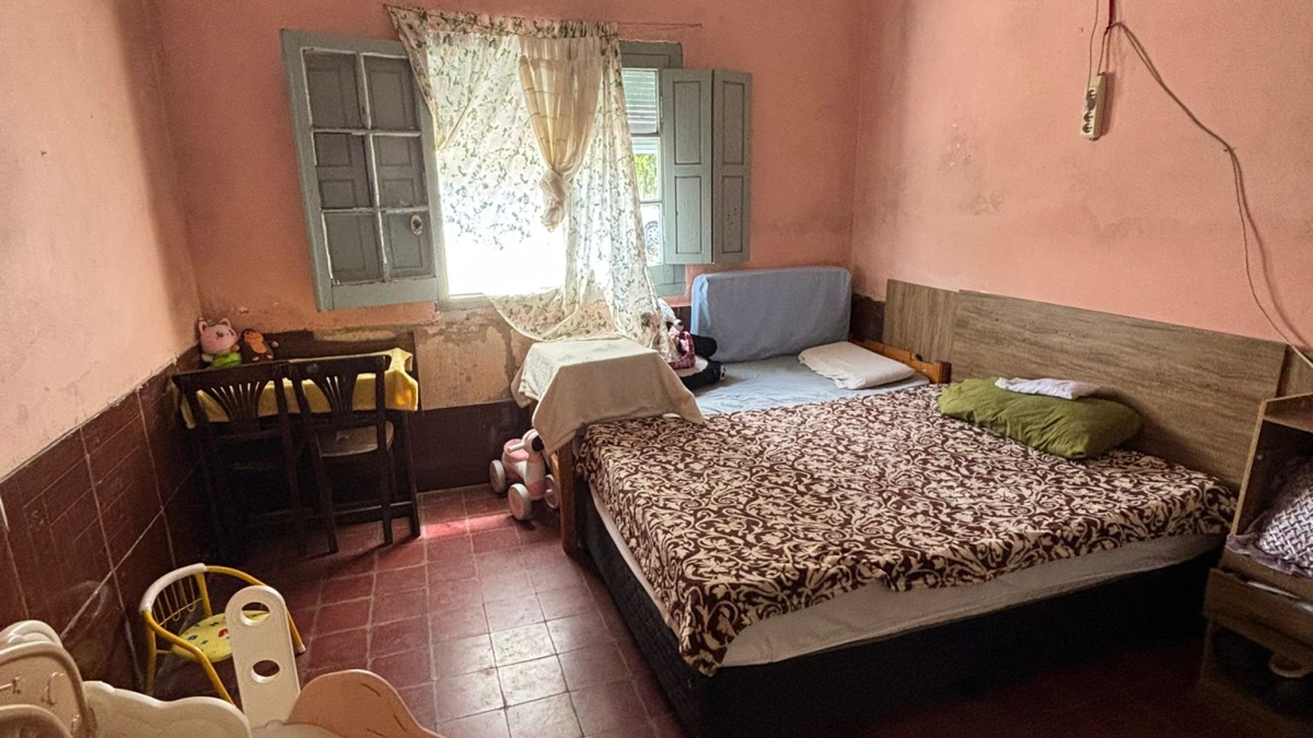 Imagen 3 Casa de 3 dormitorios, en calle Rincón y Varela.